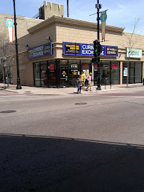 New Howard Paulina Currency Exchange LLC 02