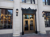 Peoples Bank & Trust Co 01