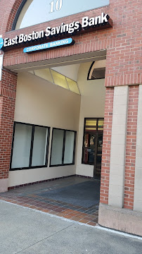 Rockland Trust Bank 02