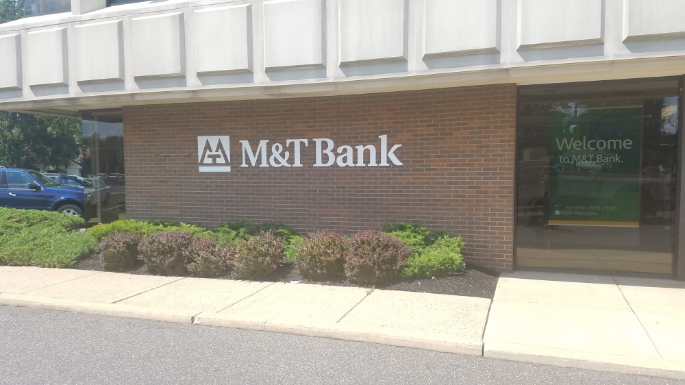 M&T Bank 01