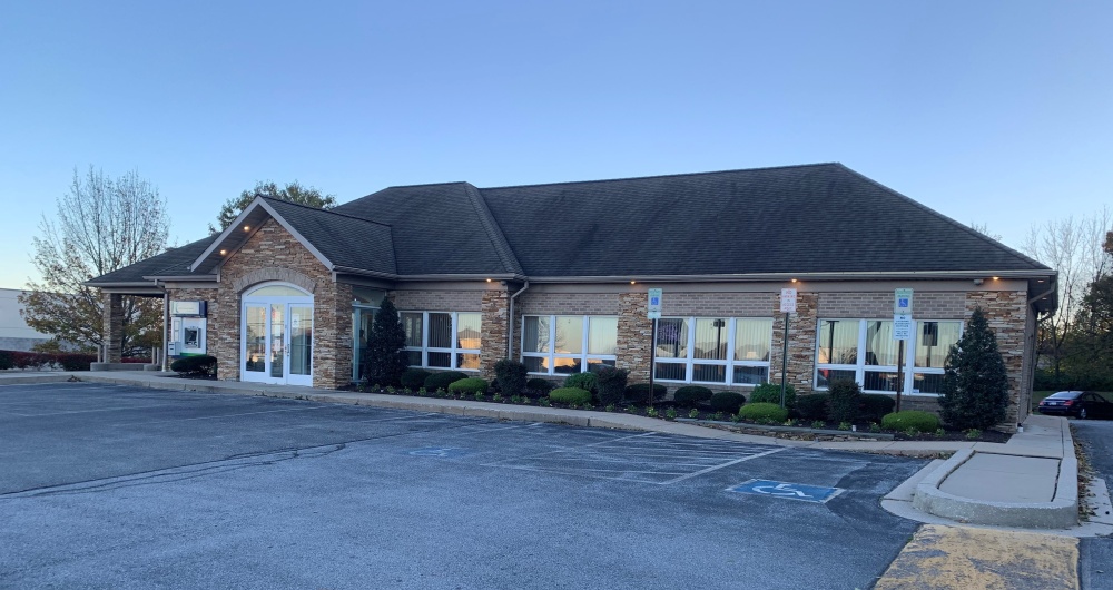 Farmers & Merchants Bank 01