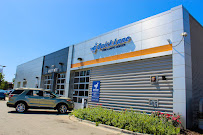Quick Lane at Fox Ford Lincoln 02