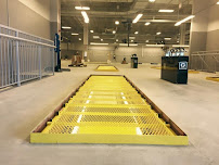 Quick Lane at Fox Ford Lincoln 04