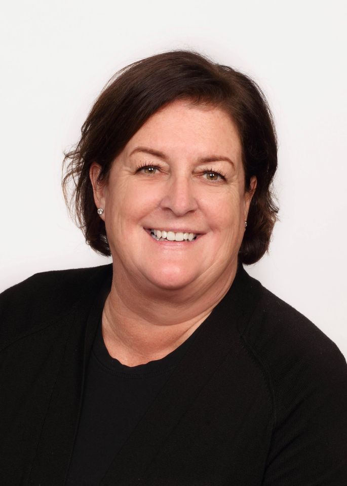 Julie Atchison 01