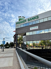 Premier Bank Rochester Downtown 02