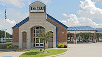 TDECU Pasadena Center Street 03