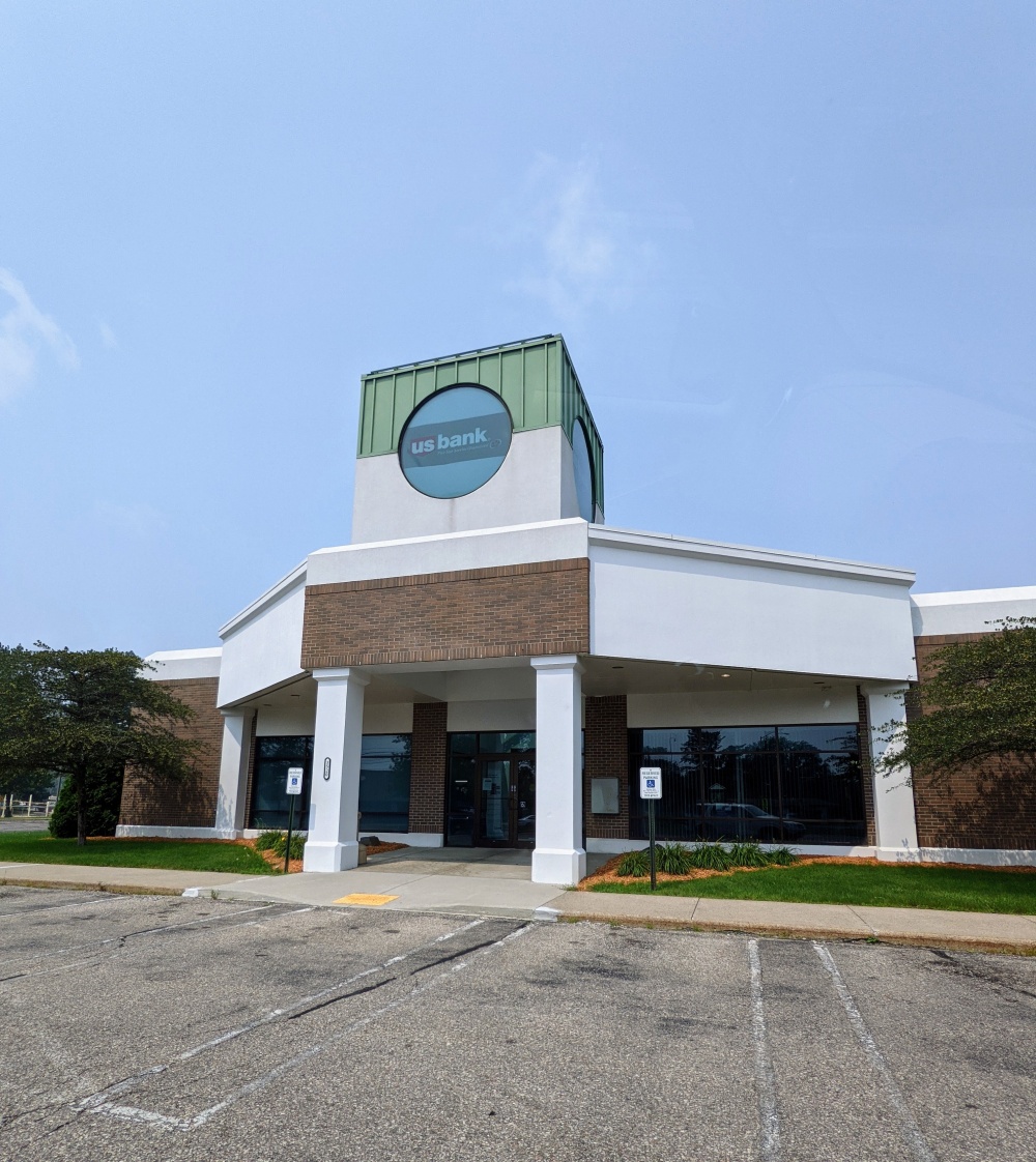 U.S. Bank Branch 01