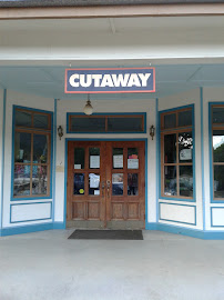 Cutaway Salon Hair Nails & Spa 02