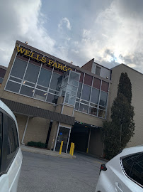 Wells Fargo Bank 02