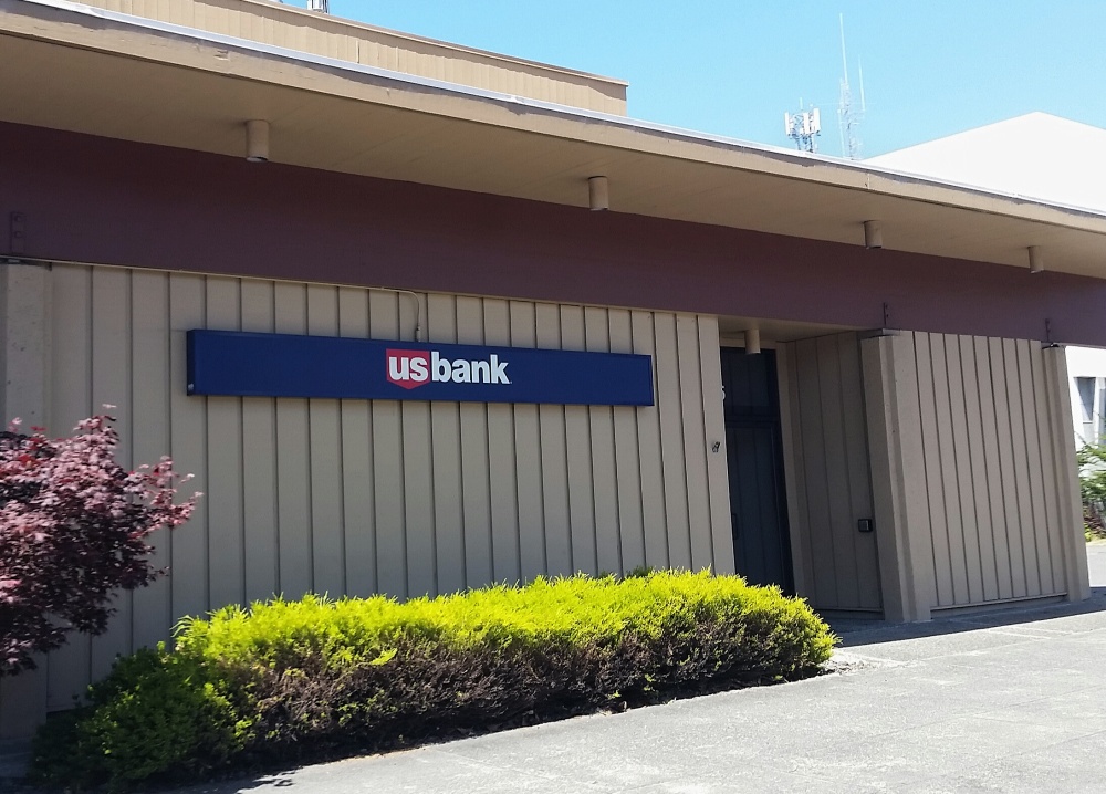 U.S. Bank ATM - Eureka Main 01
