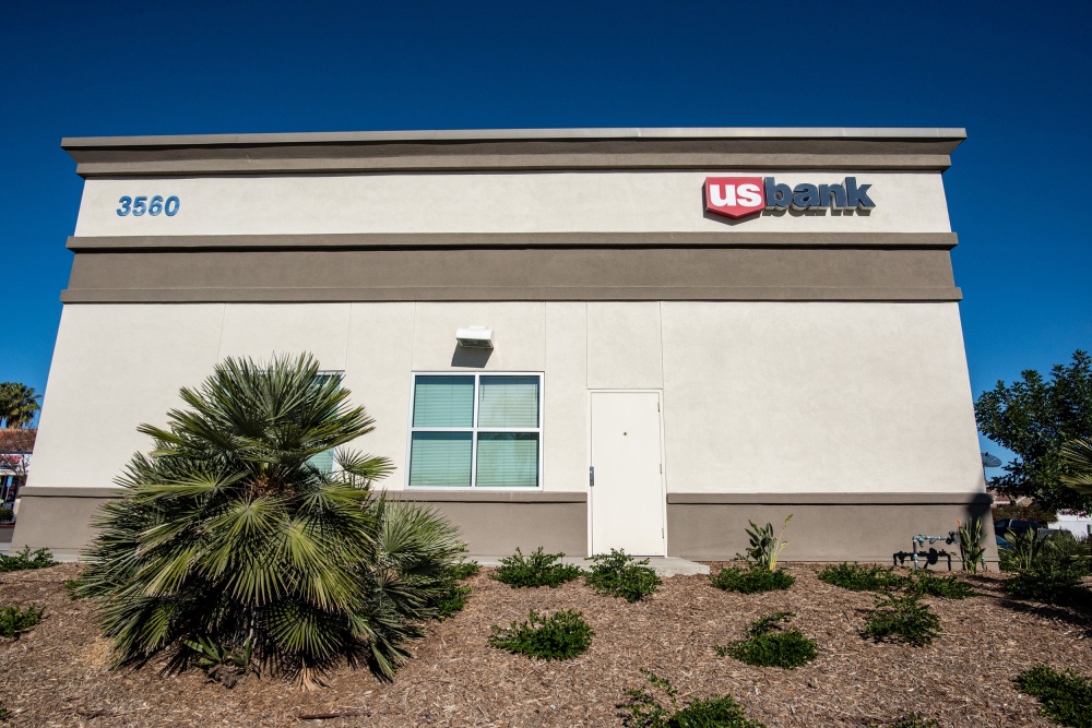 U.S. Bank Branch 01
