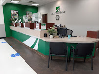 Academy Bank 04