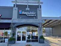 Republic Finance 01