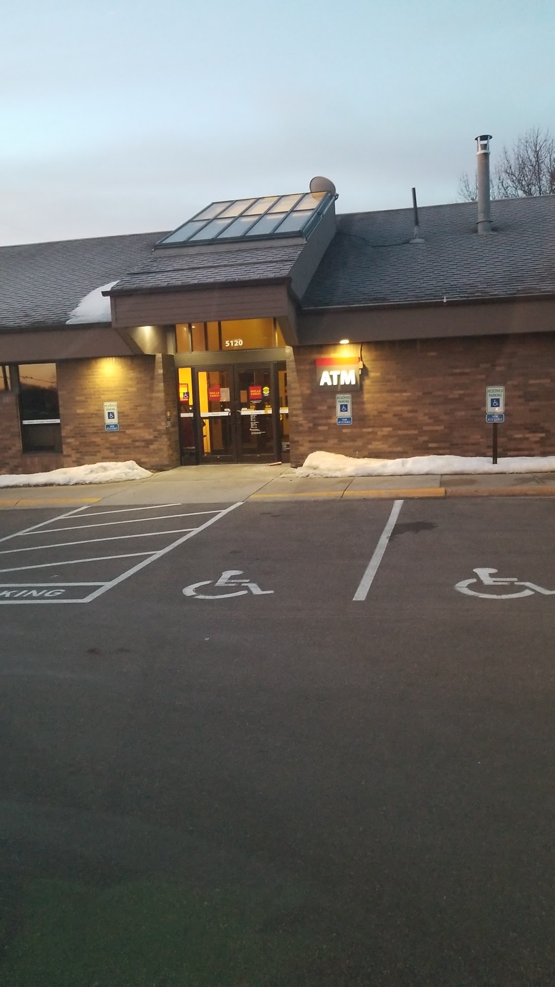 Wells Fargo Bank 01