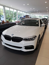 BMW of South Albany 04