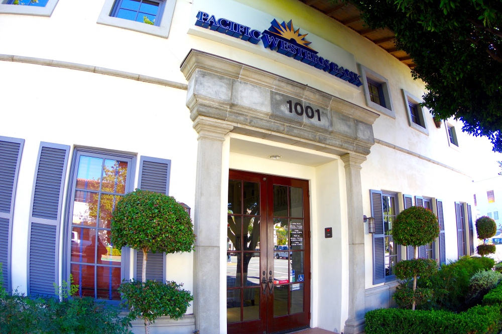 Pacific Western Bank 01