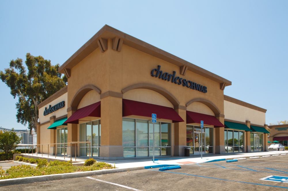 Charles Schwab 01