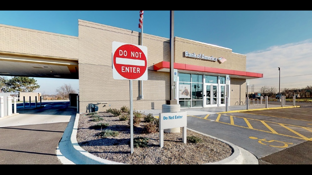 Bank of America (with Drive-thru ATM) 01