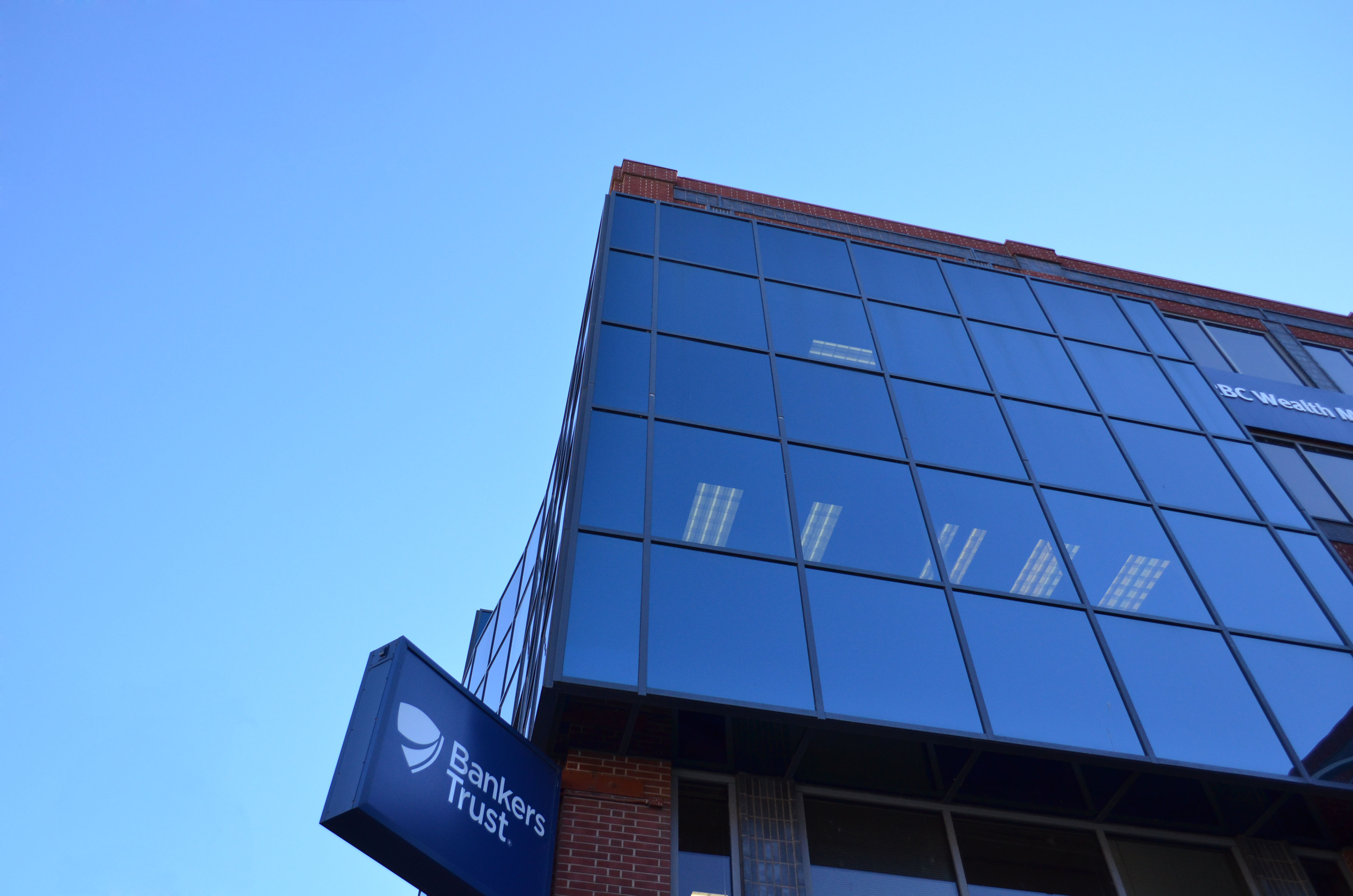 Bankers Trust 01
