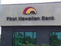 First Hawaiian Bank Waiakea Branch 01