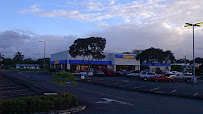 First Hawaiian Bank Waiakea Branch 02