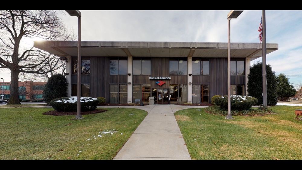 Bank of America (with Drive-thru ATM) 01