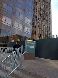 Charles Schwab 02