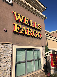 Wells Fargo Bank 02