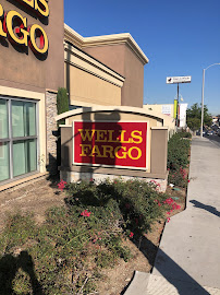 Wells Fargo Bank 04