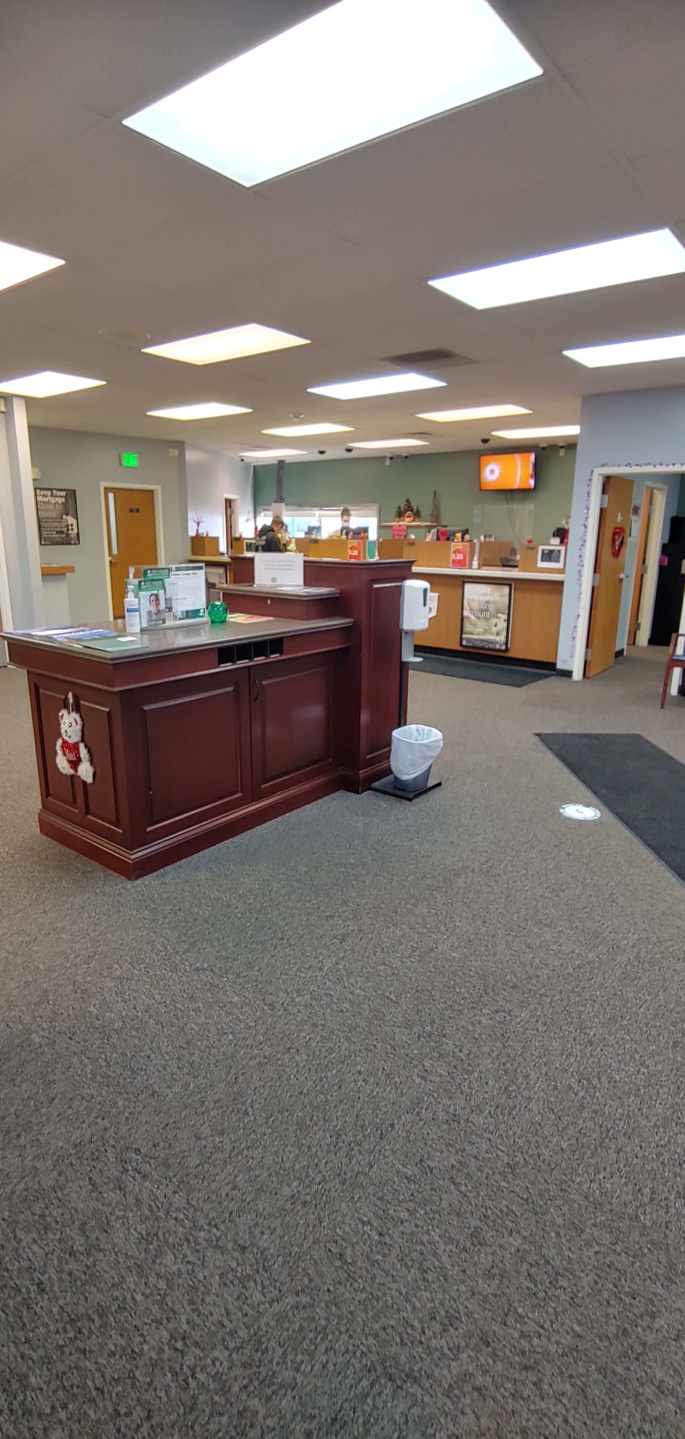 First Farmers Bank and Trust 01