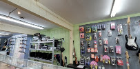 Superior Pawn & Gun 04