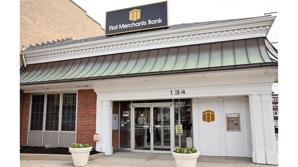 First Merchants Bank 01