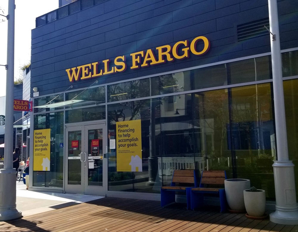 Wells Fargo Bank 01