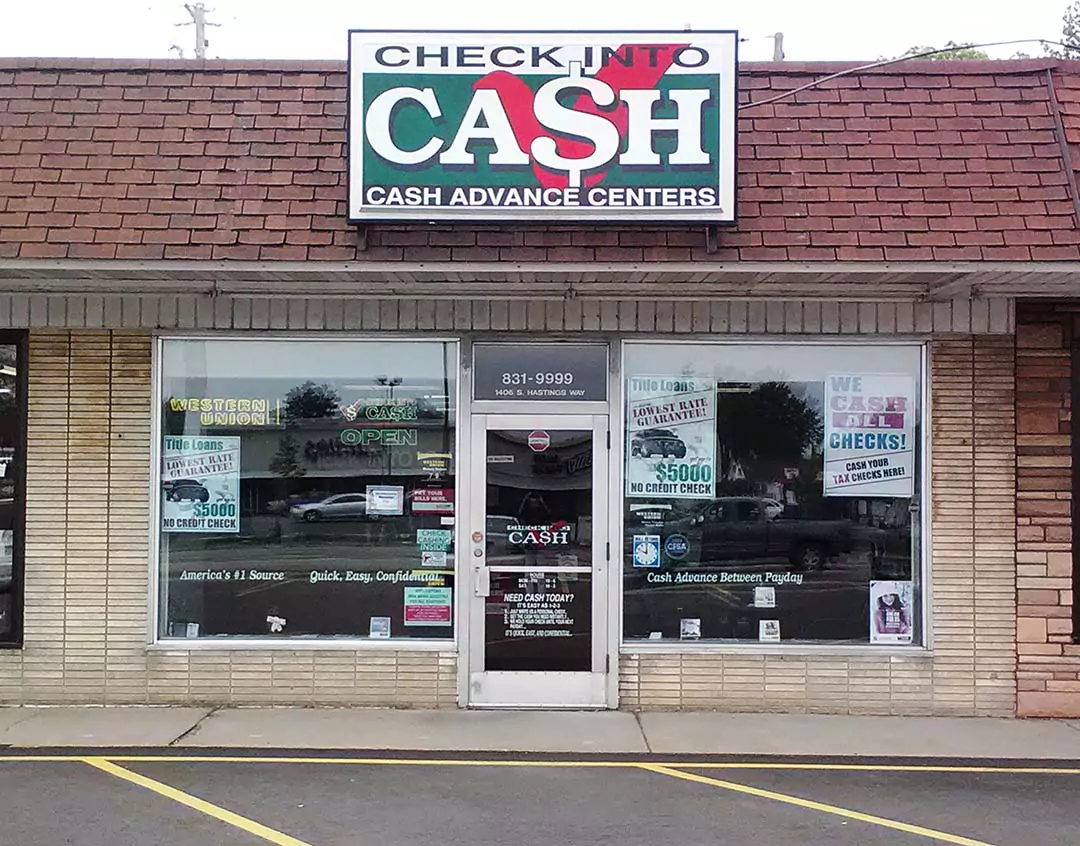 Check Into Cash 01