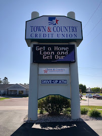 Town & Country Credit Union 04