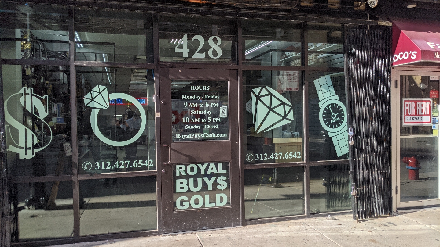Royal Pawn Shop 01