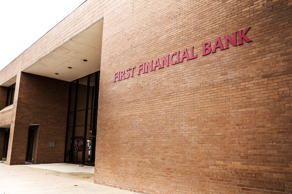 First Financial Bank 01