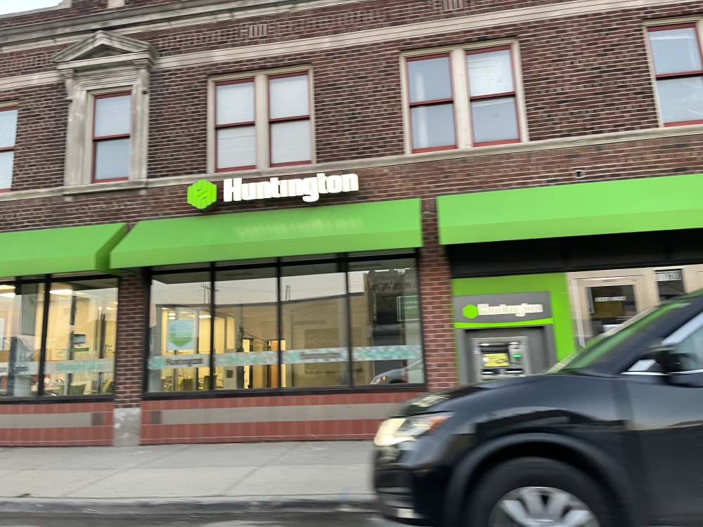 Huntington Bank 01