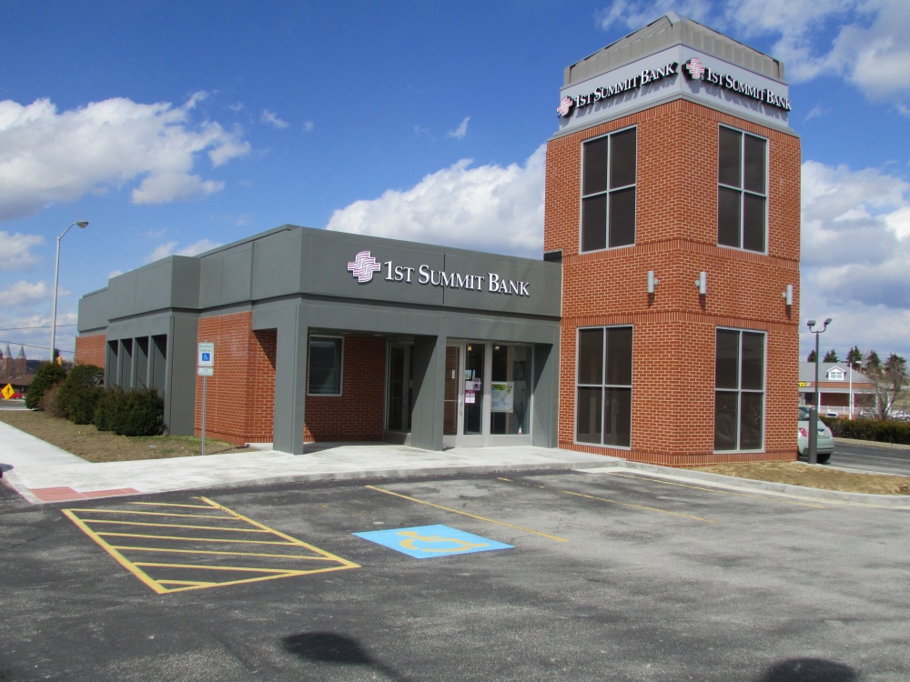 1ST SUMMIT BANK 01