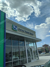 Fifth Third Bank & ATM 02
