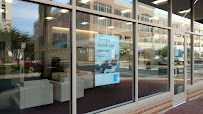 Charles Schwab 01