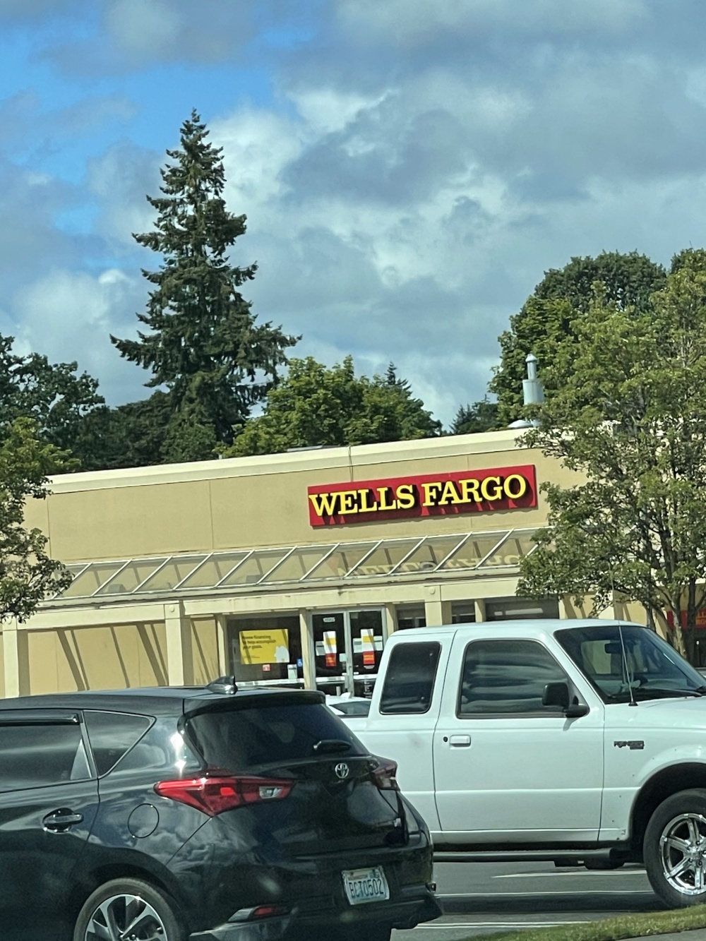Wells Fargo Bank 01