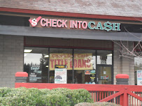 Check Into Cash 02