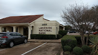 Lakeside Bank 02