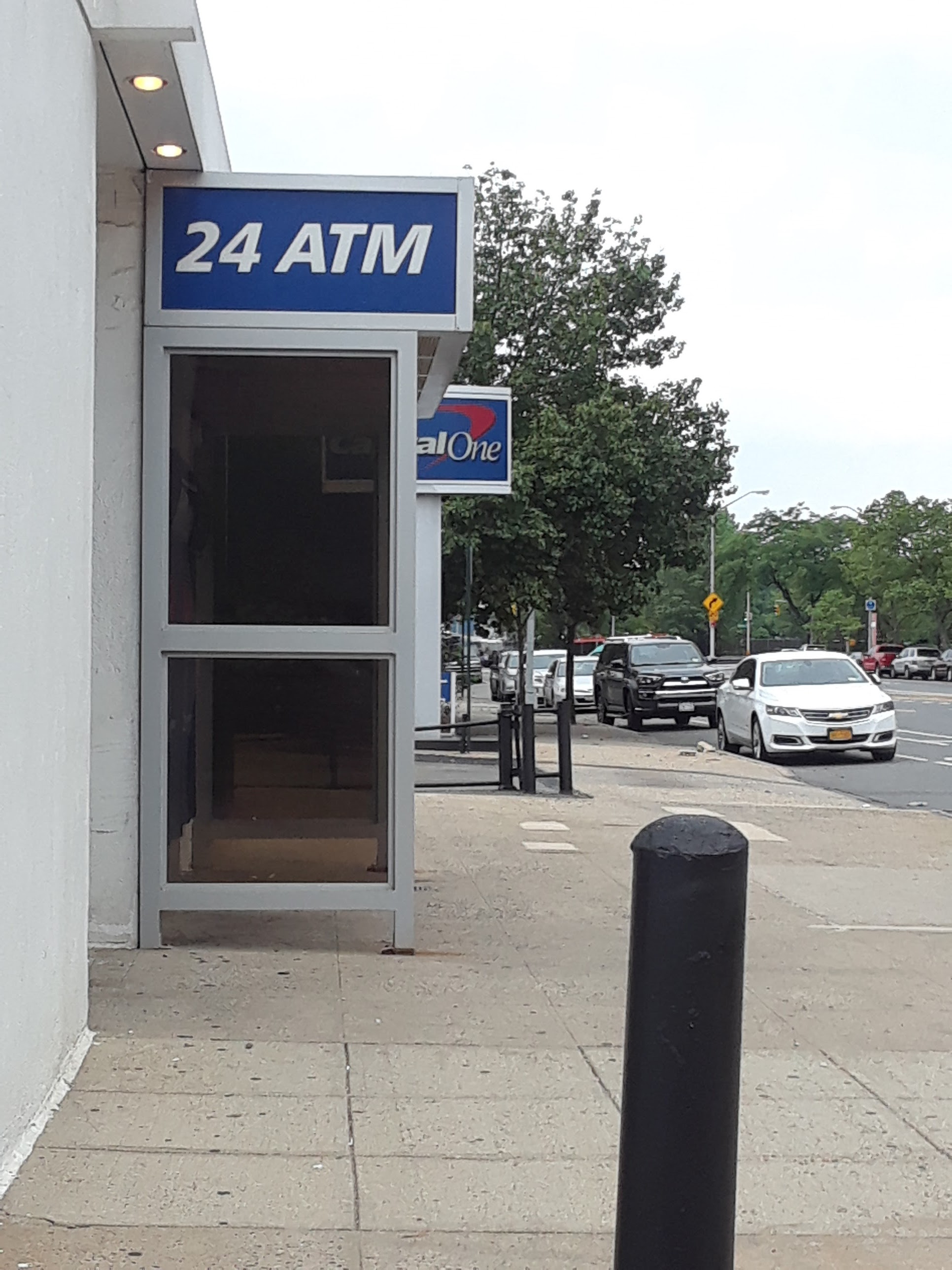 Capital One Bank 01