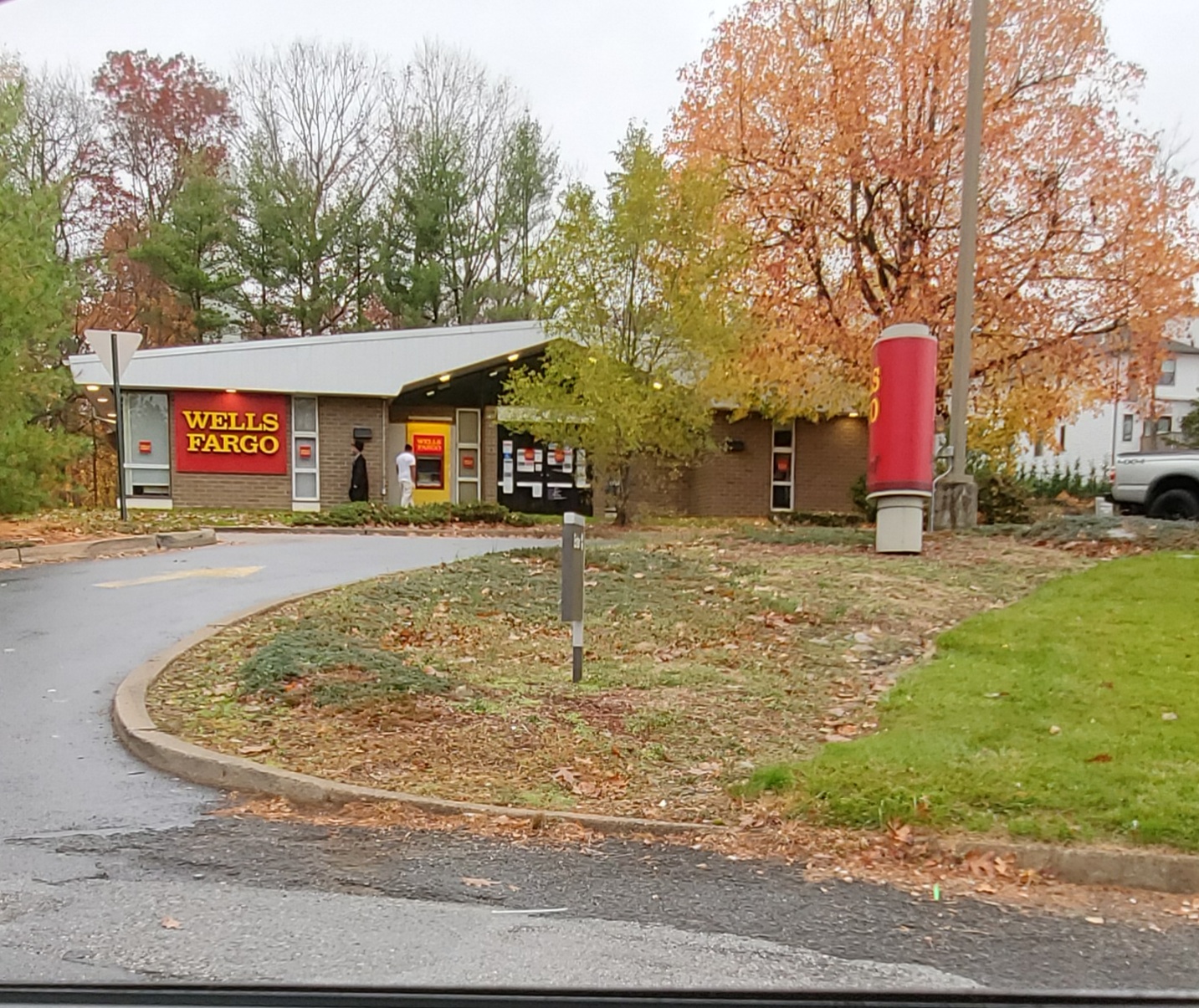 Wells Fargo Bank 01