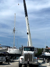 Port Salerno Marine Some DIY & Full Service 04