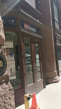 U.S. Bank Branch 04