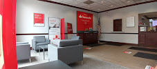 Santander Bank Branch 02