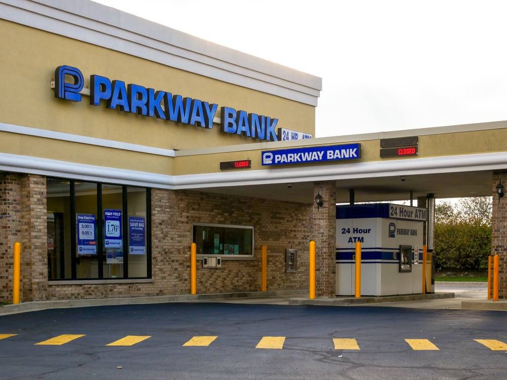 Parkway Bank 01